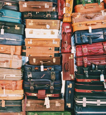 Чемоданы